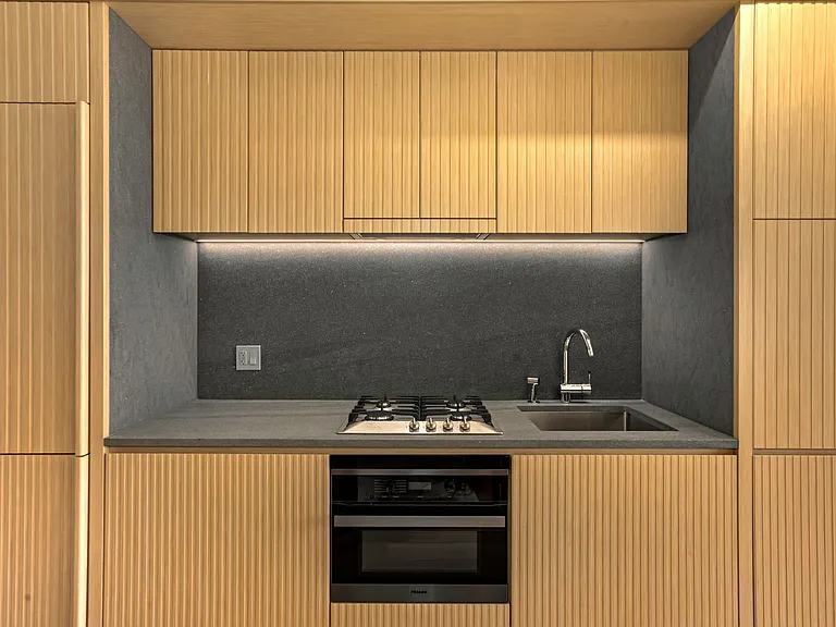 565 Broome St #S7B — Photo 4