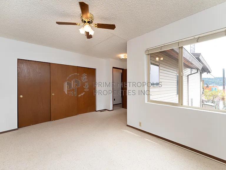 11258 Riviera Pl NE — Photo 10