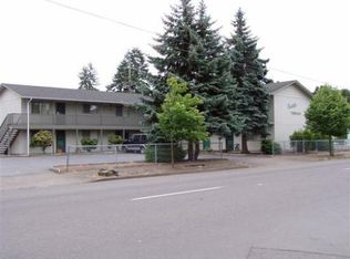 243 F St APT 5, Springfield, OR 97477