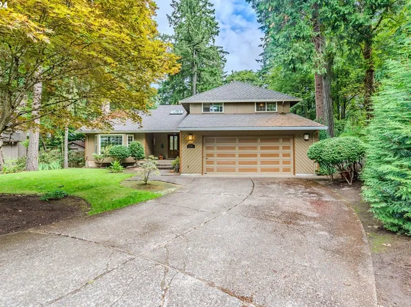17320 SW Brandyshire Ct, Portland, OR 97224