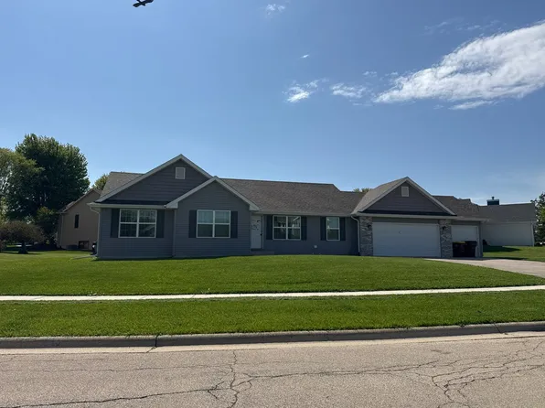 4849 Mallet Dr, Loves Park, IL 61111