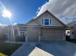 1917 N Cool Springs Ave, Kuna, ID 83634