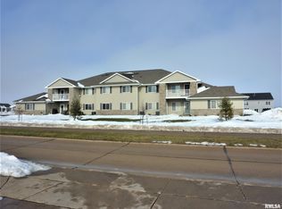 400 E Franklin St #103, Eldridge, IA 52748
