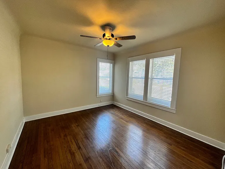 424 E Ashby Pl #1 — Photo 6