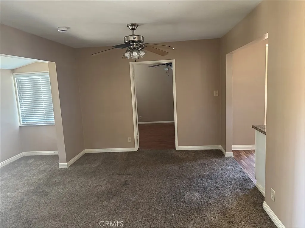 2 bed, 750 sqft, $2,900 — Photo 3