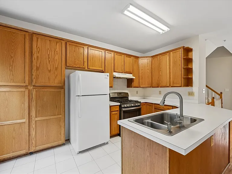 12031 Panthers Ridge Dr — Photo 4