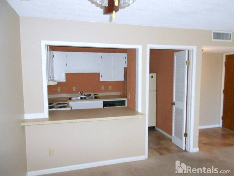 2nd image of 1327 31st St S #1327