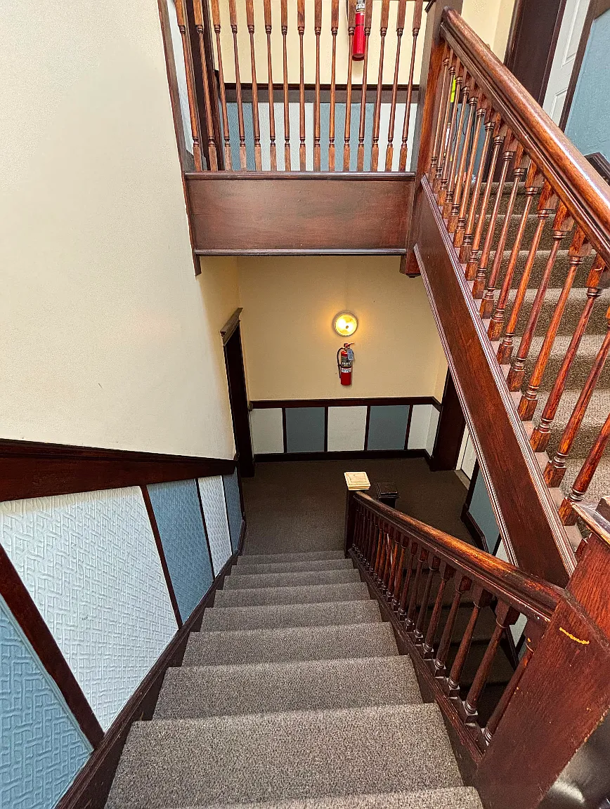 3 bed, $1,750 — Photo 2