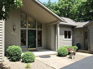 3616 Honey Hill Dr SE, Cedar Rapids, IA