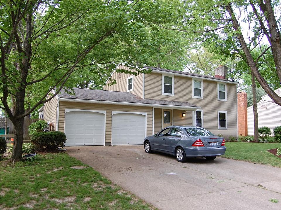 1st image of 118 Oakhurst Dr