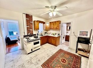 10 Garden Court St #3, Boston, MA 02113