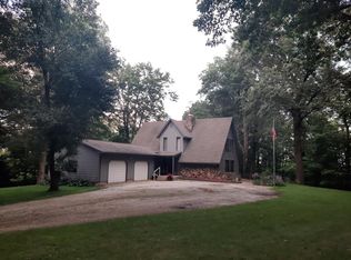 10944 Wilson Rd, Utica, OH 43080