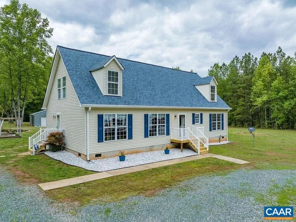 239 Lands End Rd, Louisa, VA 23093