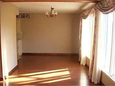5th image of 9026 Lake Ln