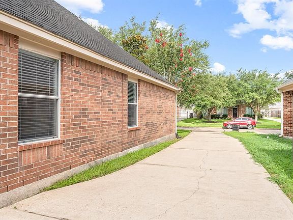 5th image of 4514 Lake Pinkston Dr