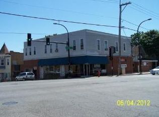 1 National St, Elgin, IL 60123