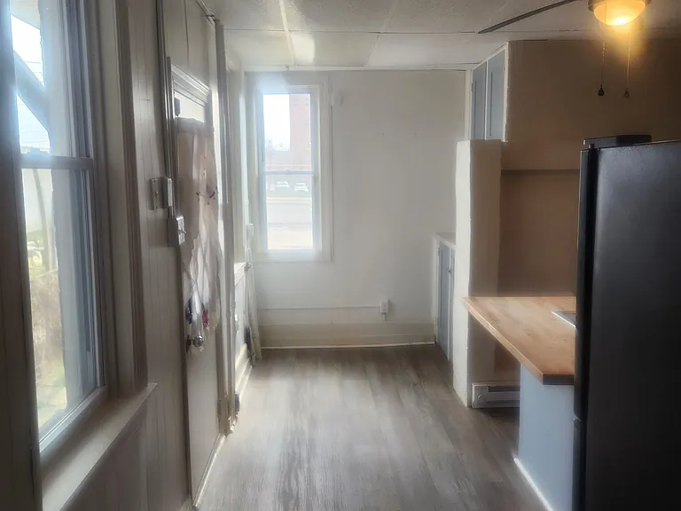 440 Walnut St — Photo 7