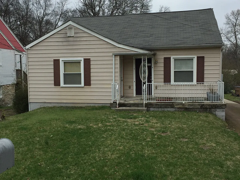 1613 Litton Ave #B