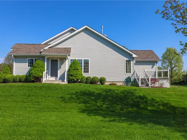 404 Demarest Pkwy, Elmira, NY 14905