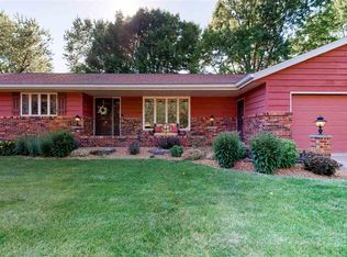 417 N Montana Ave, Morton, IL