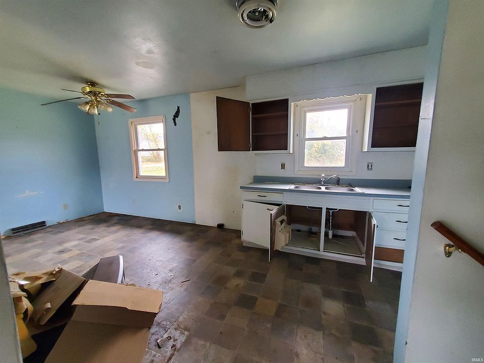 205 N Barclay Dr, Vincennes, IN 47591 Zillow