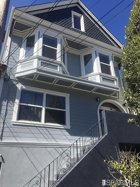 1st image of 387 Silver Ave