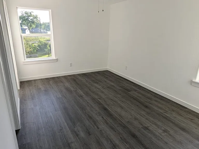 7613 Shotwell St #A — Photo 30