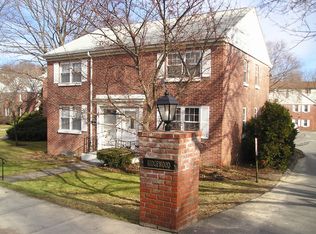 23 Kohanza St, Danbury, CT 06811