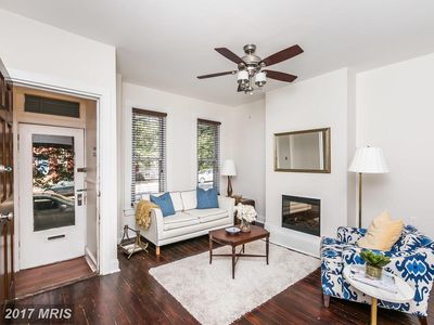 2921 Keswick Rd, Baltimore, MD, 21211