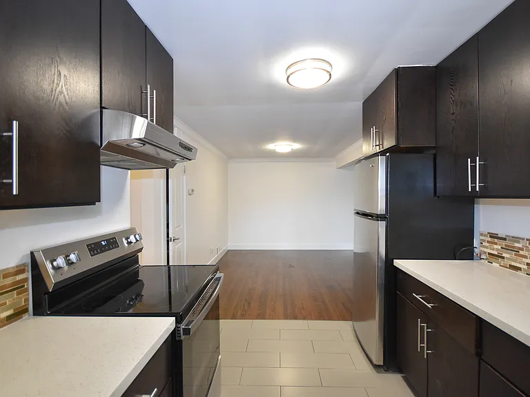 46 Barneson Ave #1 — Photo 4