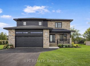 63 Chateauguay St, Russell, ON K0A1W0