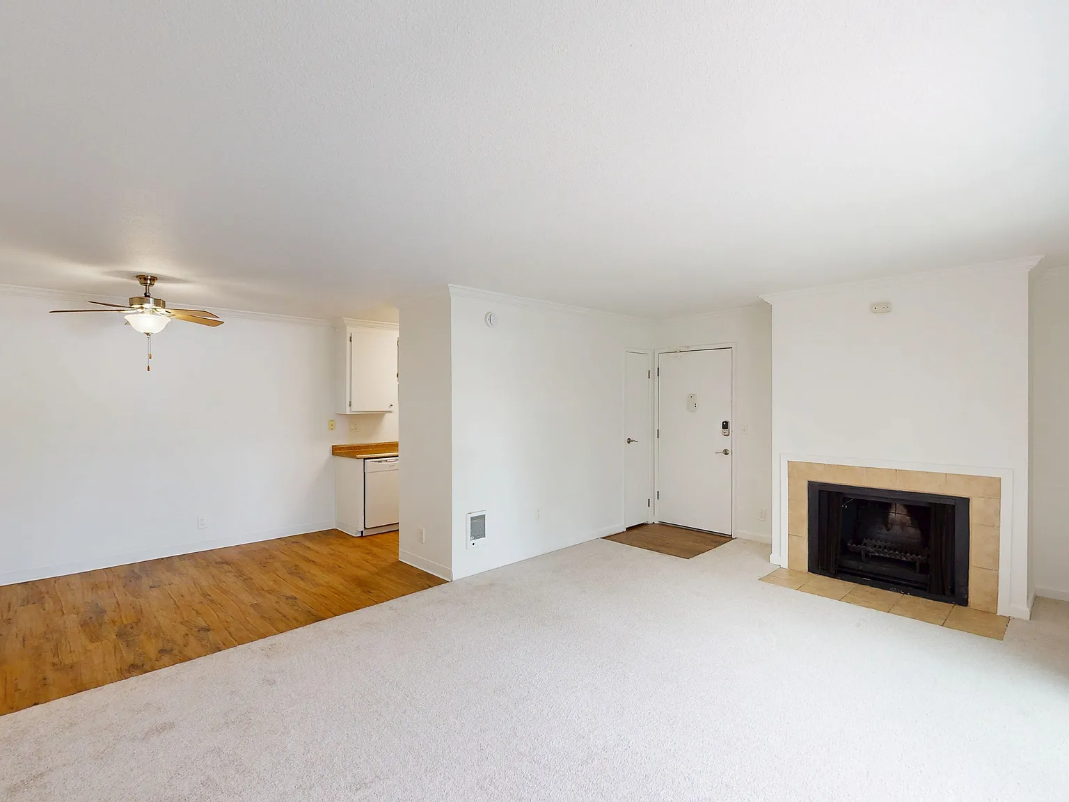 Spacious 2BR + 2 BA | Parking Included | Pet-Friendly Living — Photo 3