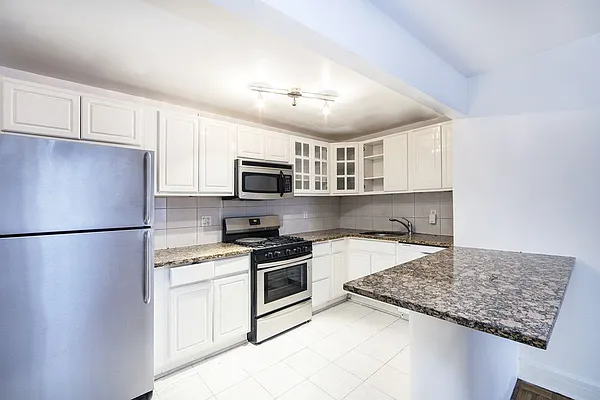 Rented by Zumper Inc | media 55