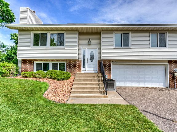 2nd image of 4311 Evergreen Dr