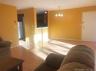 16 Wellington Dr UNIT 16, Farmington, CT 06032