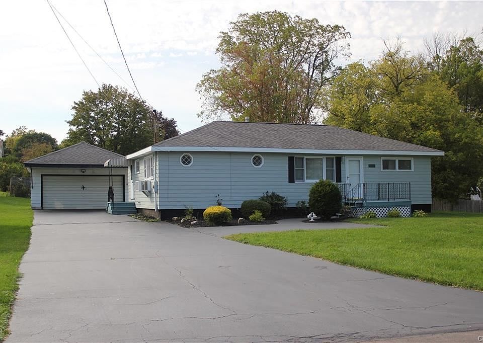 1st image of 4567 Grace Pl