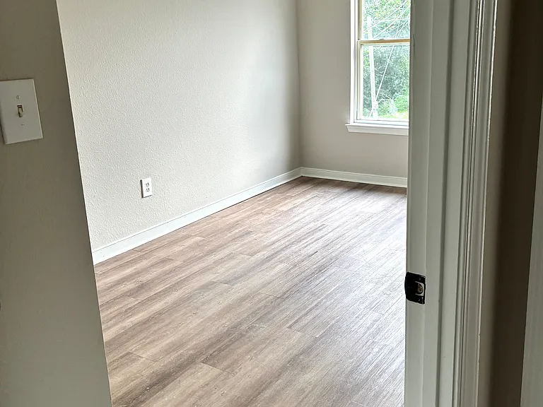 3530 E Richmond Rd #15 — Photo 14