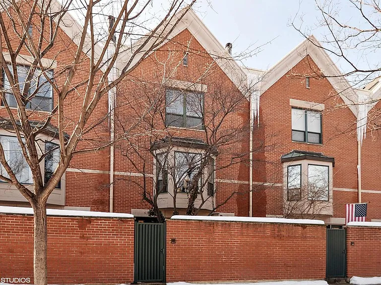 620 S Laflin St — Photo 17