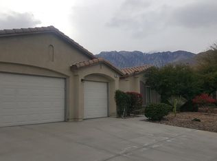 837 Summit Dr, Palm Springs, CA 92262