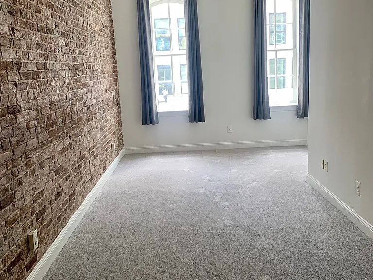 The Lofts at 2nd and LOMA — Photo 32