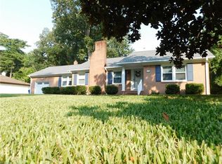 537 Edwin Dr, Virginia Beach, VA 23462