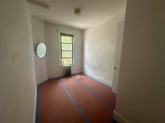 4th image of 300 Leonard St Floor 2