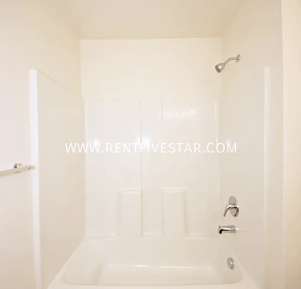 2462 Foothill Blvd #D — Photo 15