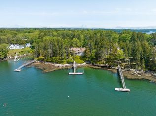 15 Albion Point Rd, Boothbay, ME 04537