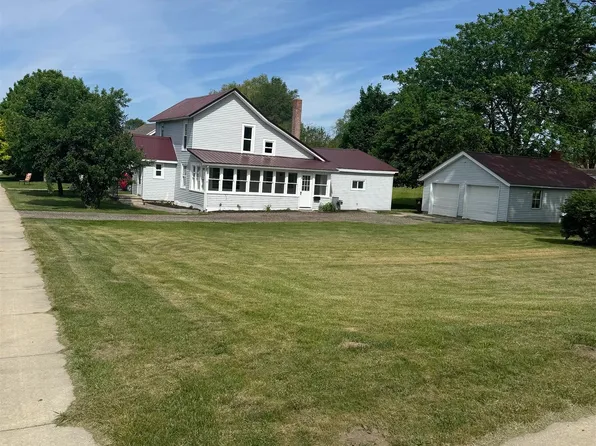308 W Prospect St, Saint Louis, MI 48880