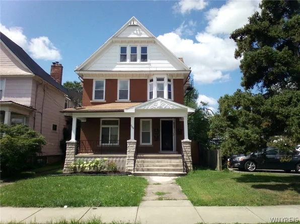 548 10th St, Niagara Falls, NY 14301