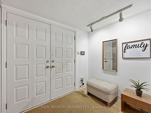 4th image of 2316 French Hill Rd