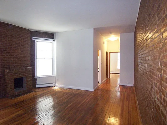 Rented by Friedman Roth Realty | media 26