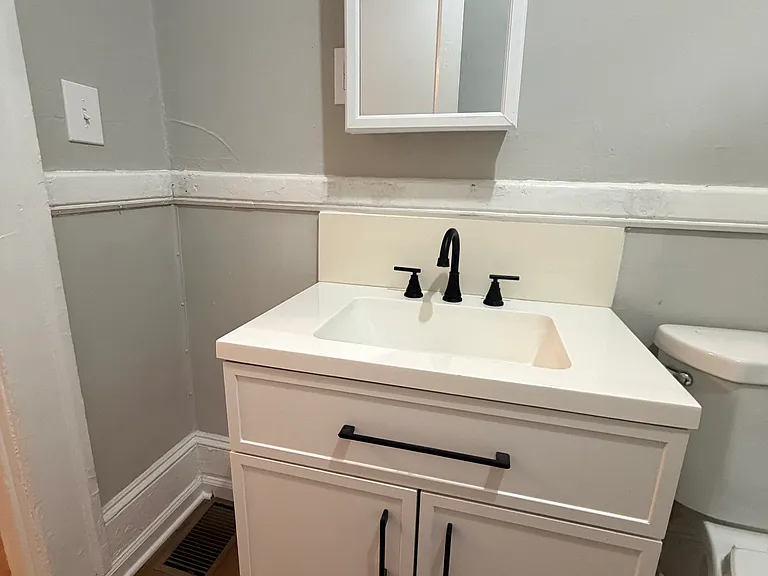 861 Oakhill Ave SW — Photo 30