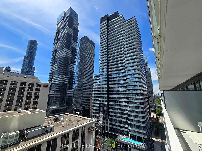 501 Yonge St #1109 — Photo 26